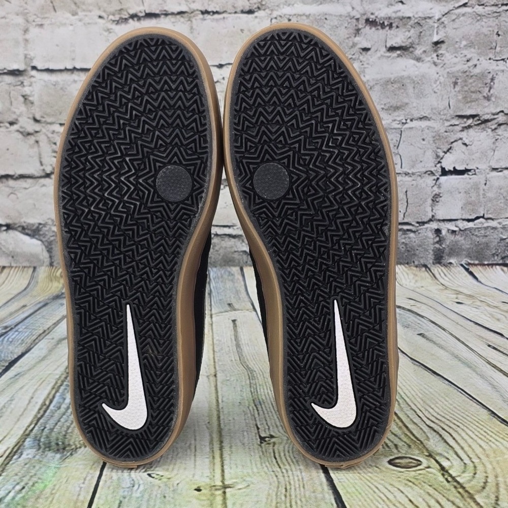 Nike SB Check Solarsoft Sneakers Mens 9 Black Gum Canvas Skate Shoes 843896-009 - Picture 8 of 10